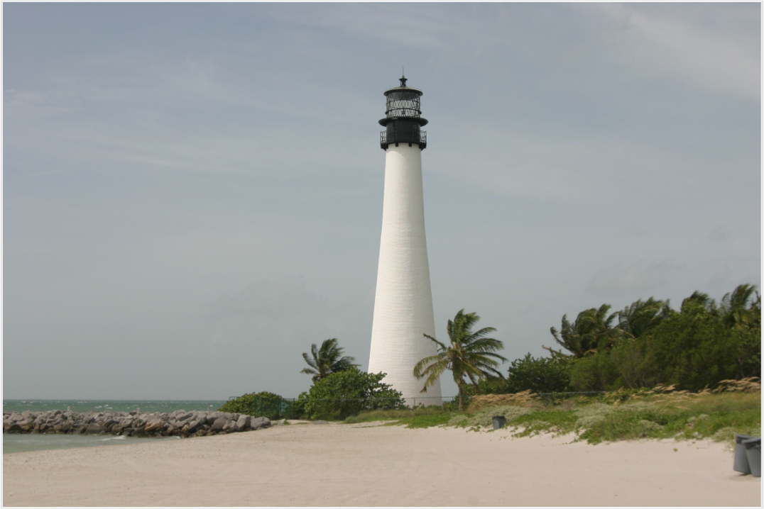 CAPE FLORIDA LIGHTHOUSE
