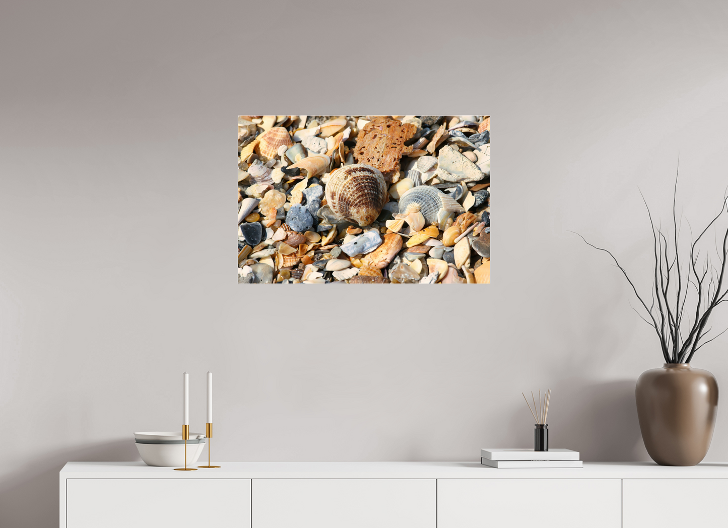 SEASHELLS ON ACRYLIC GLASS